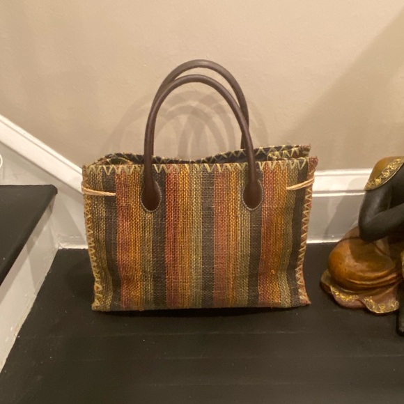 Large straw bag with leather straps navy Blue cloth lining size 22:22 - Picture 1 of 11